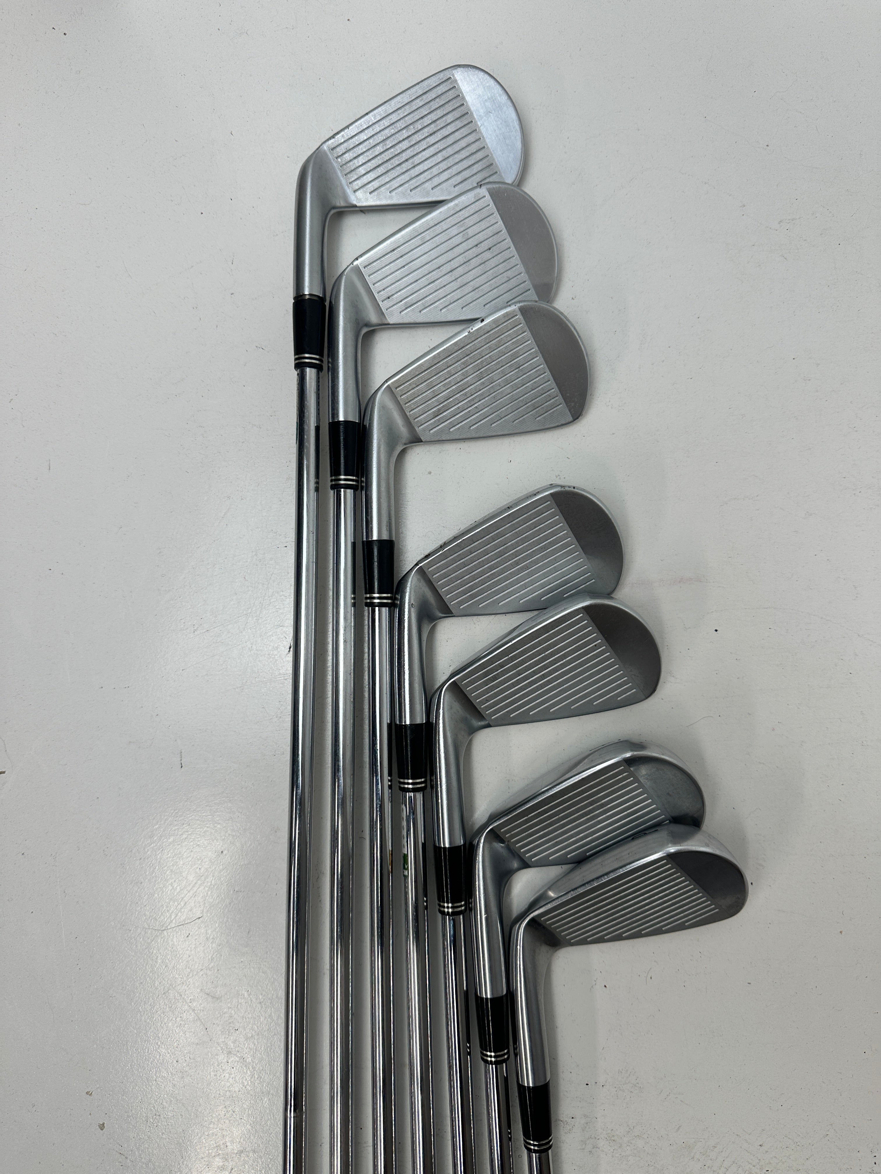 RH Srixon Z545 Irons (4-PW) / Good Condition / Regular Flex