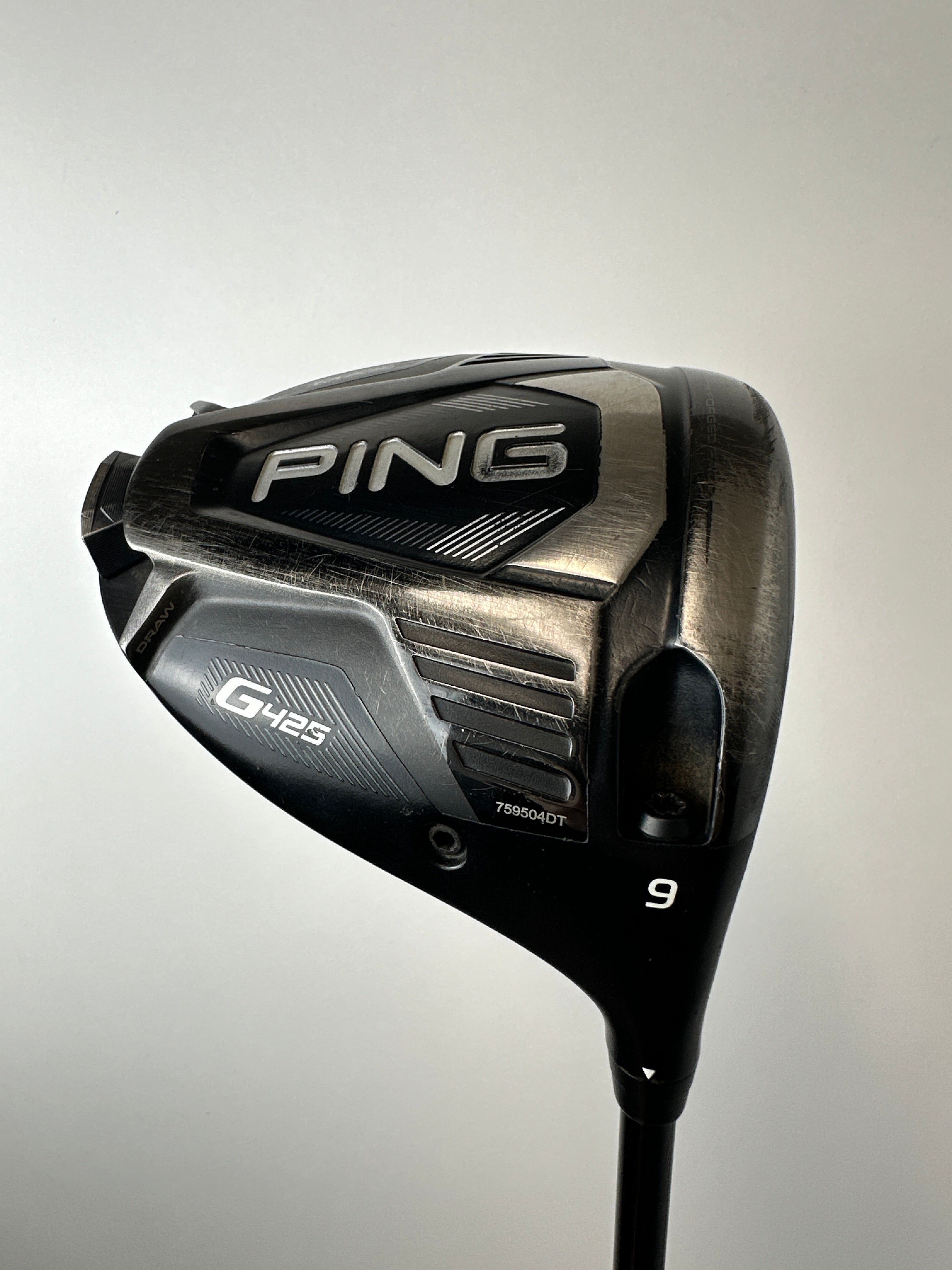 RH PING G425 Max Driver 9* / Good Condition / Stiff Flex