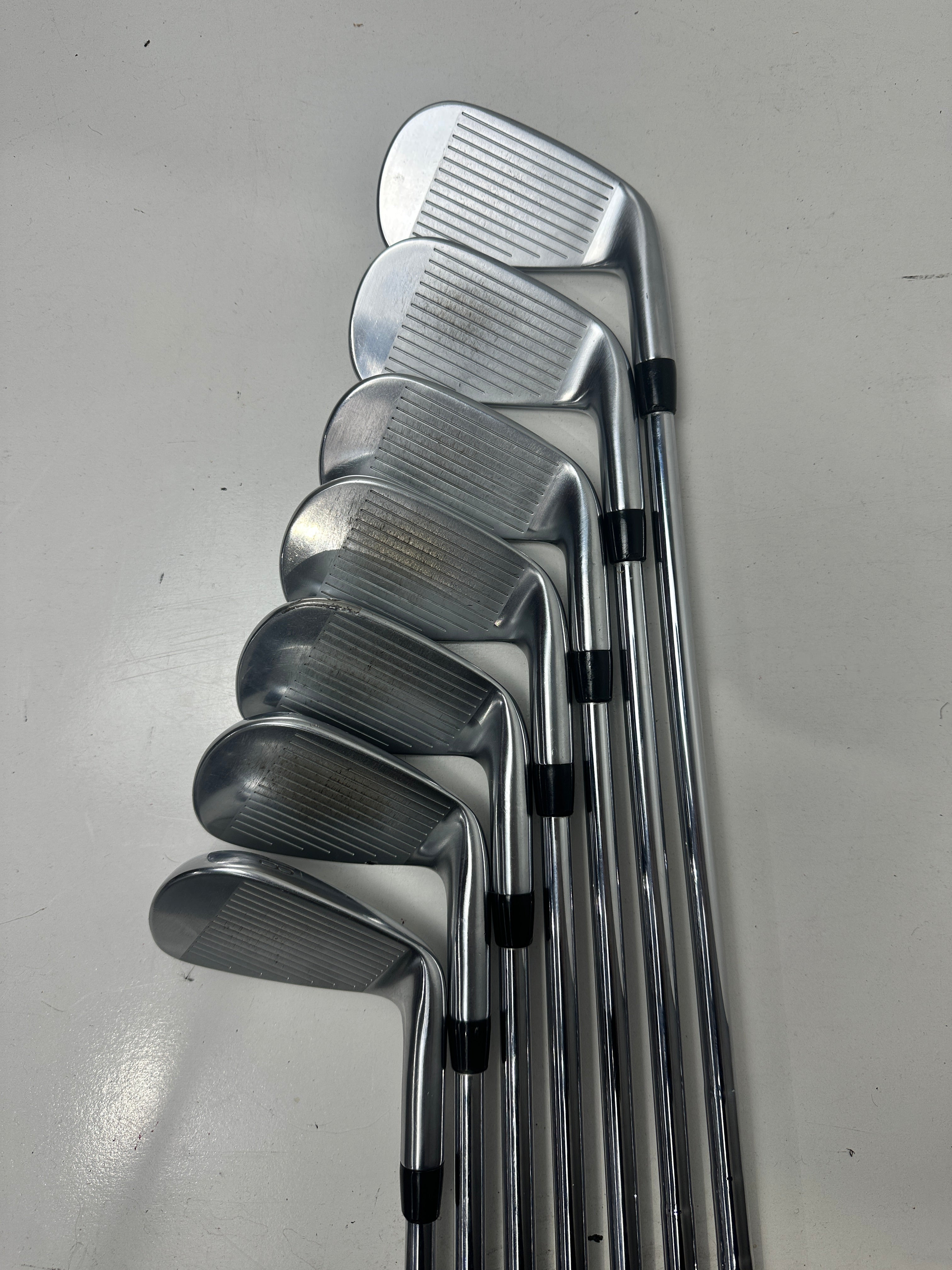 LH Titleist T200 Irons (5-GW)