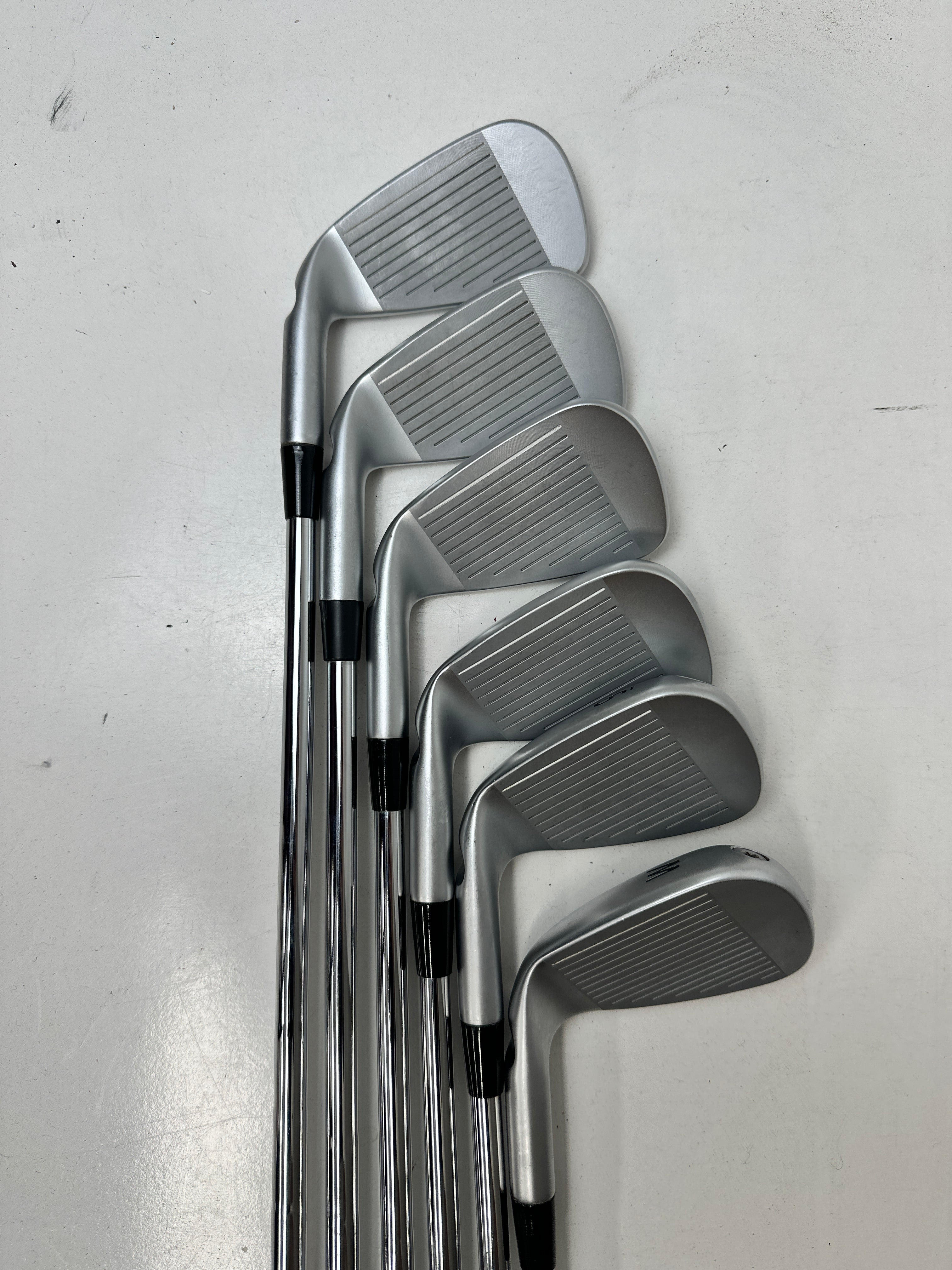 RH PING i240 Irons (5-PW)