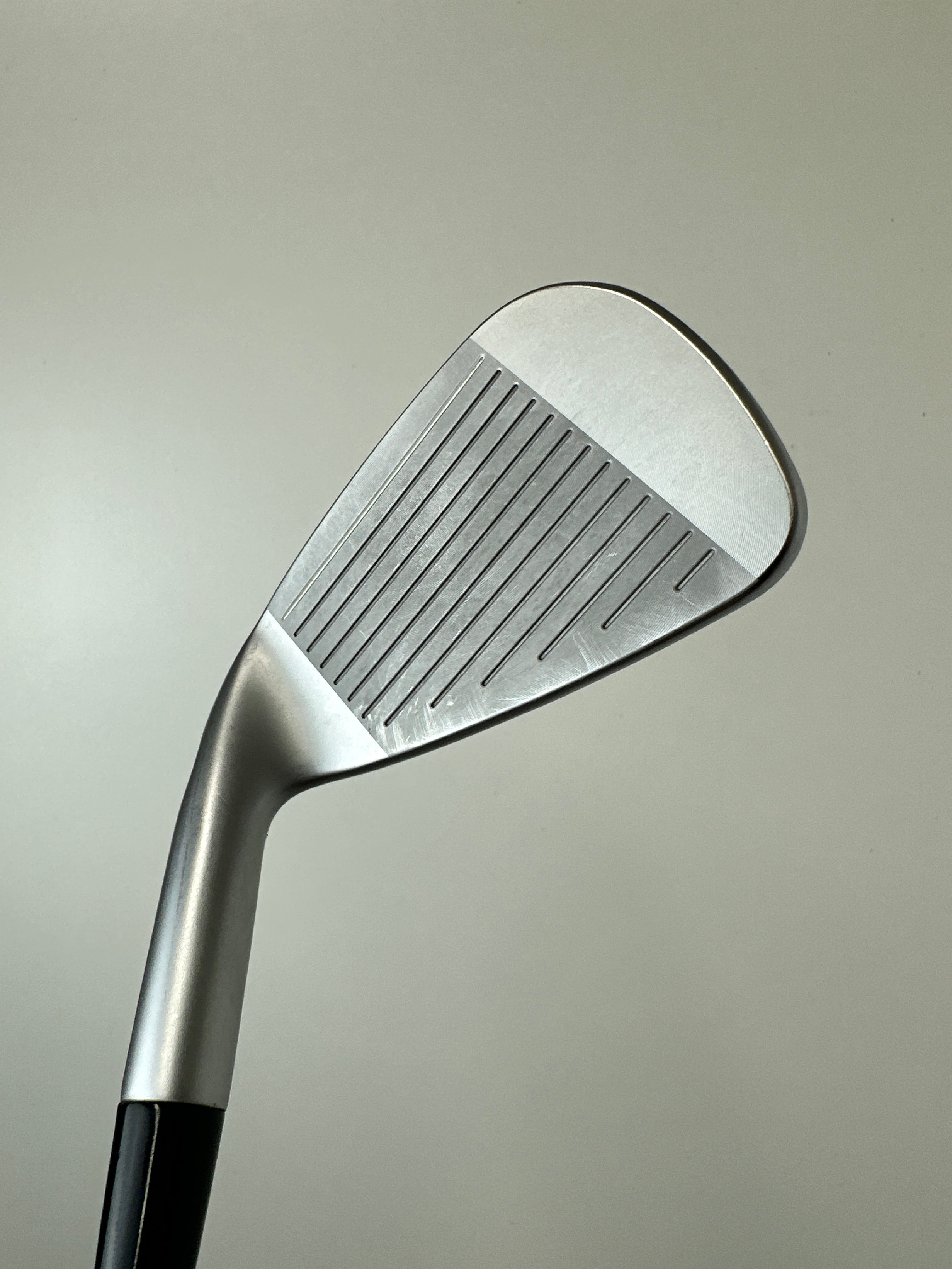 RH PING i240 Irons (5-PW)