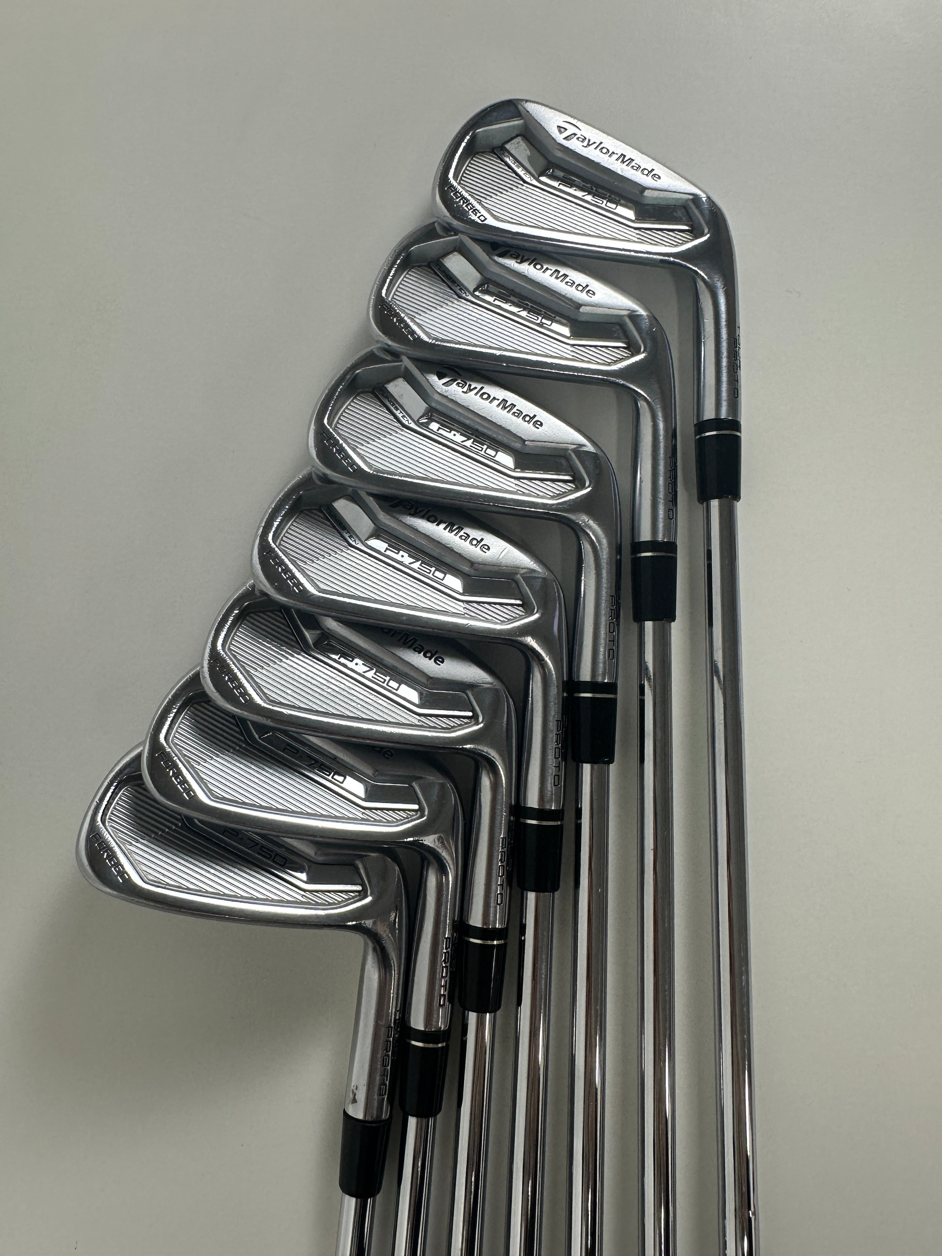 RH Taylormade P750 Tour Proto Irons (4-PW)
