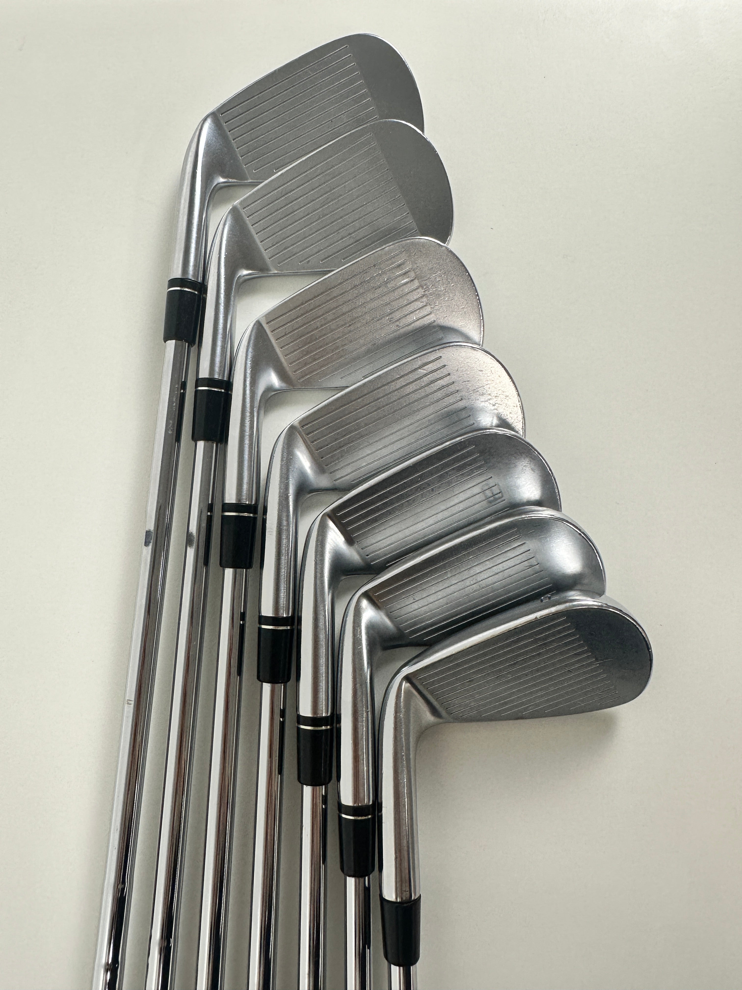 RH Taylormade P750 Tour Proto Irons (4-PW)
