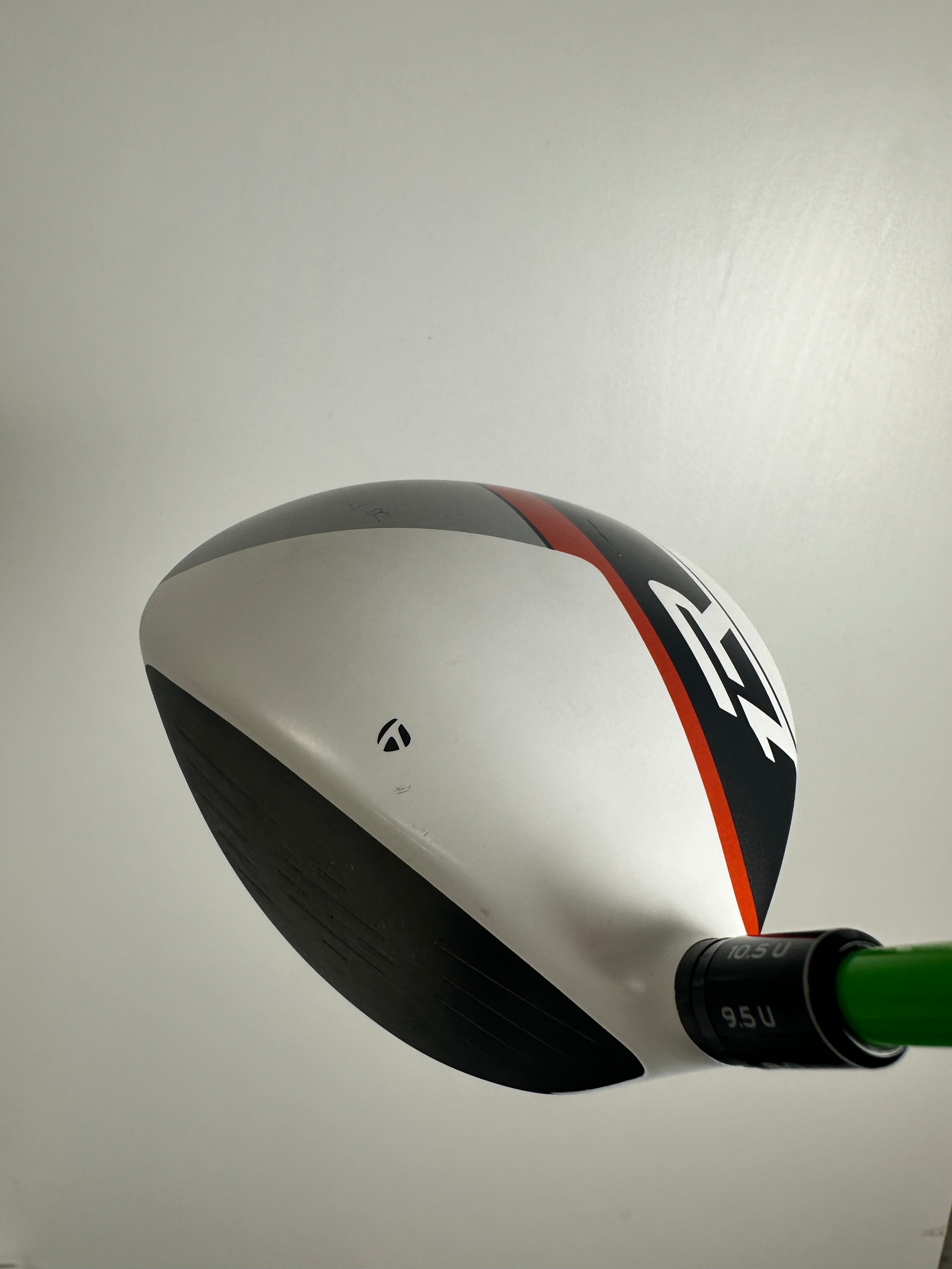 RH Taylormade R1 Driver 10.5*