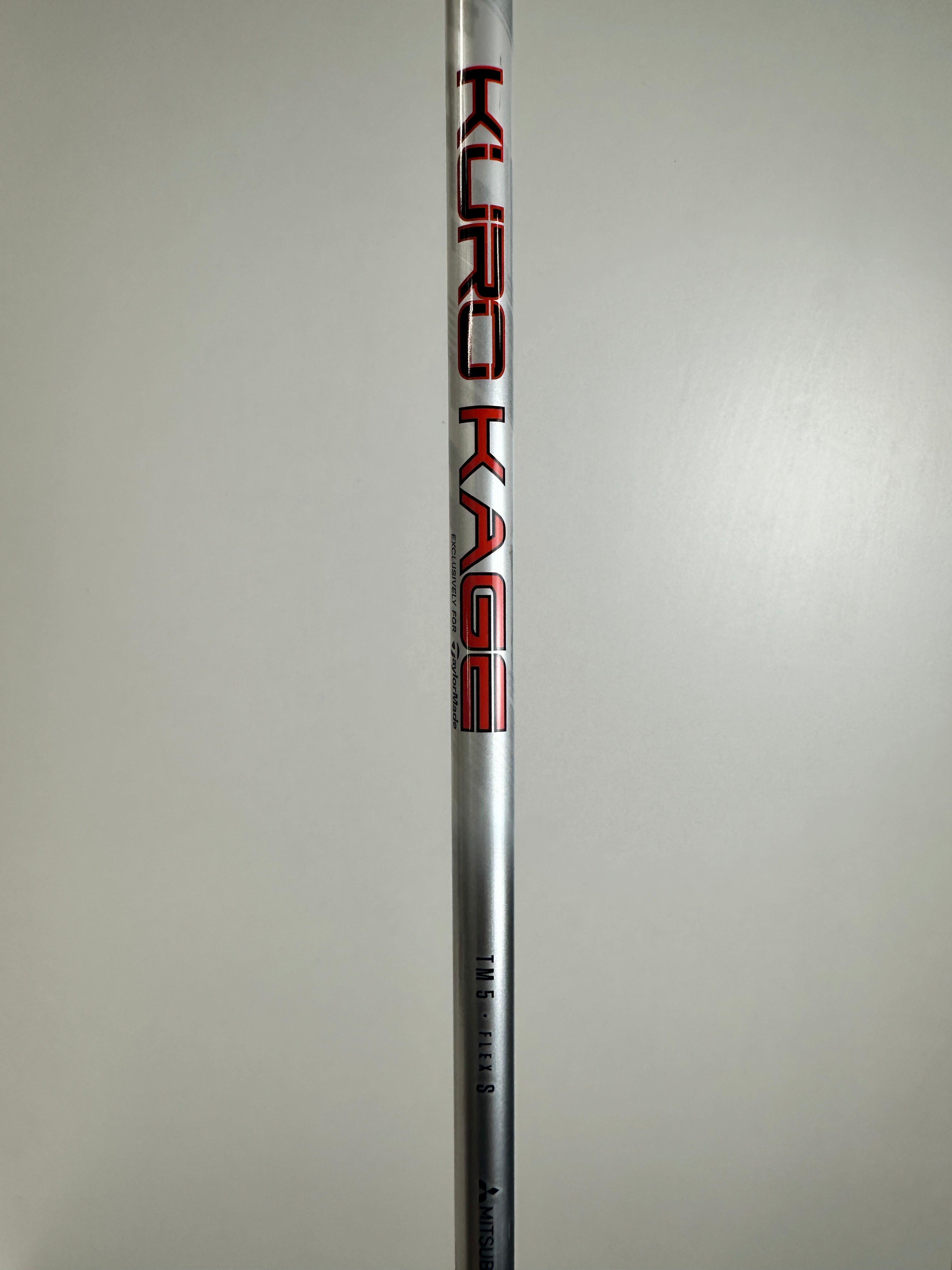 RH Taylormade M5 Driver 9*