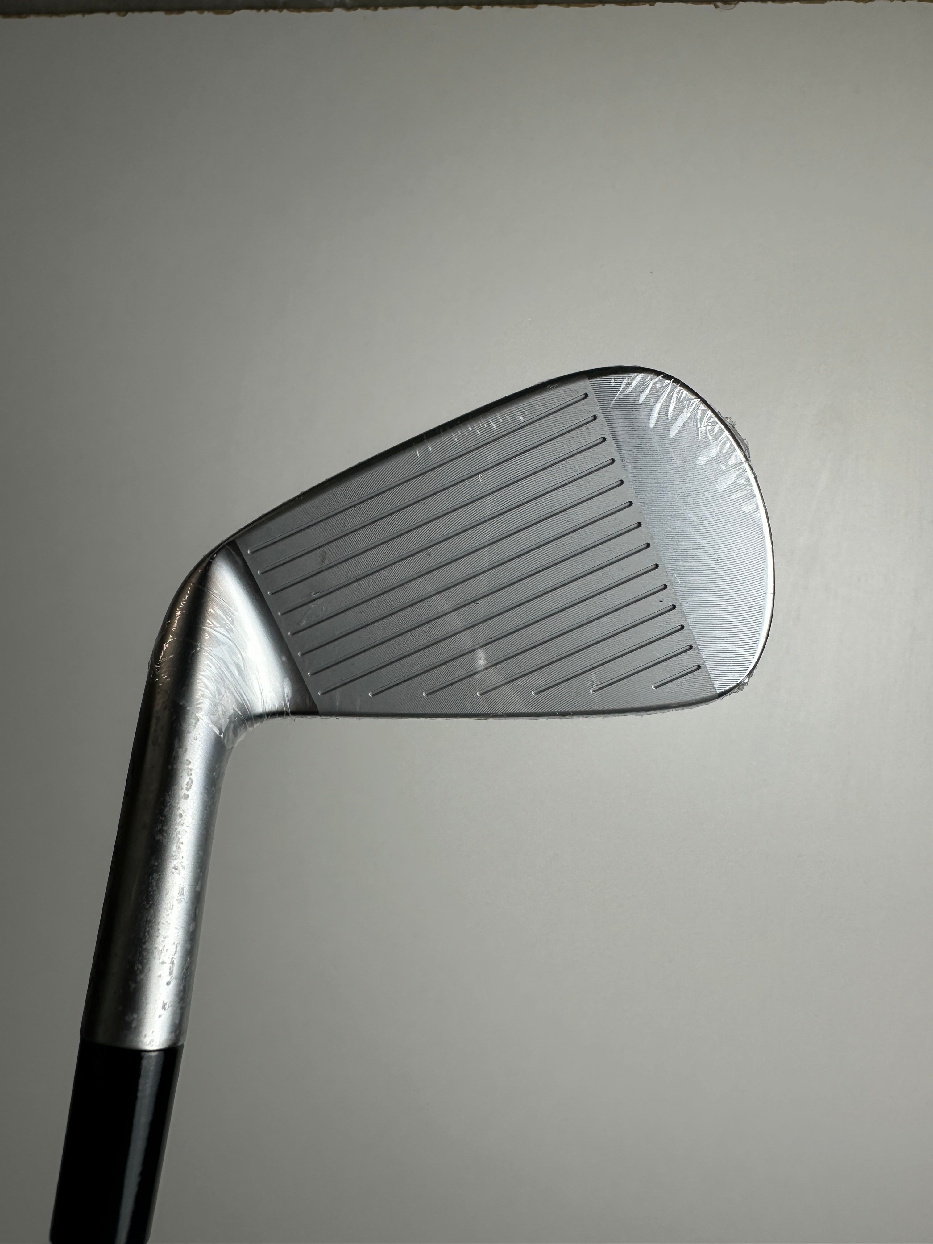 RH Taylormade P7MC Irons (4-PW)
