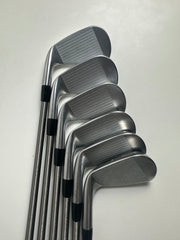 RH Titleist T150 Irons (5-PW)