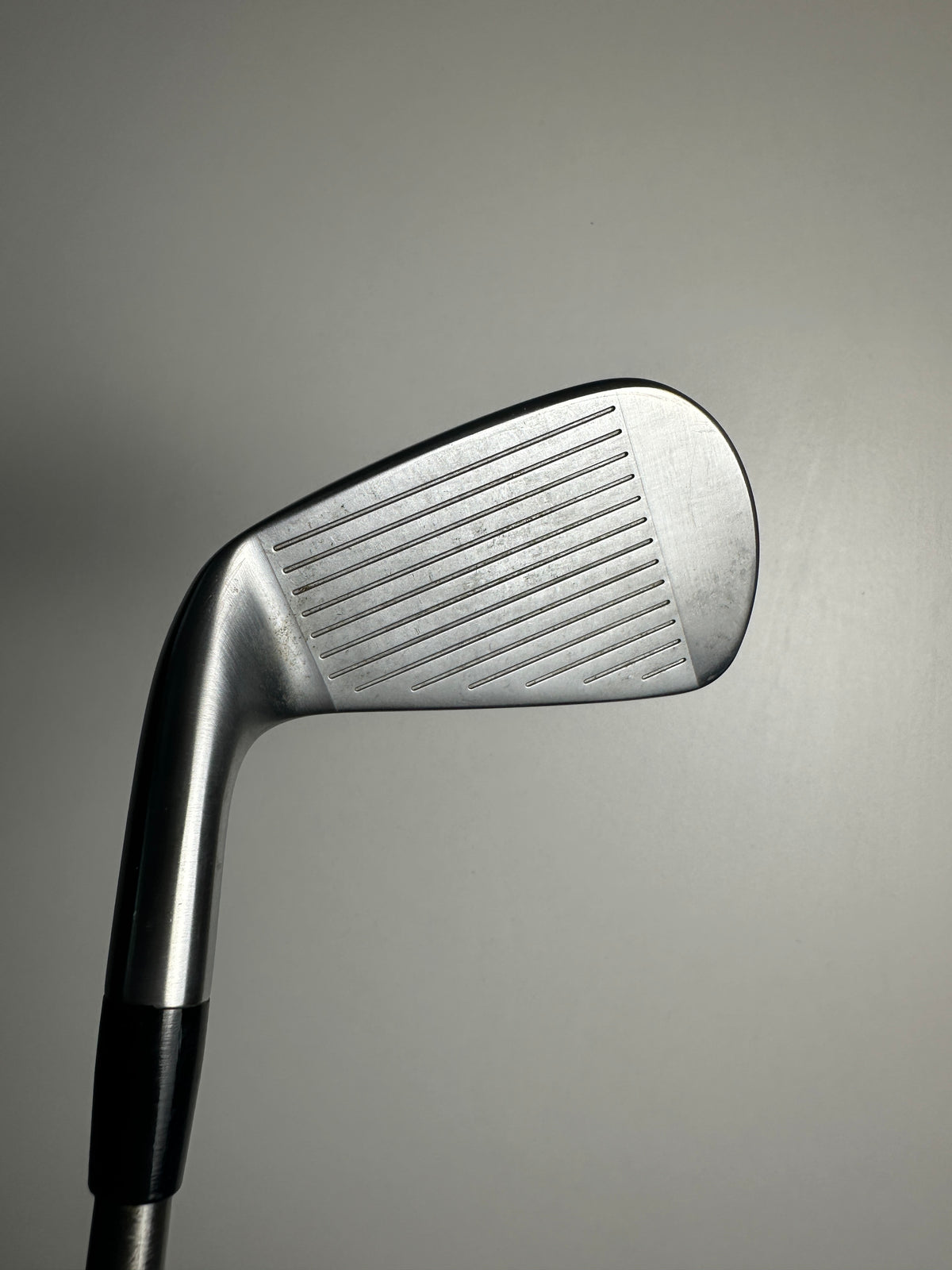 RH Titleist T150 Irons (5-PW)