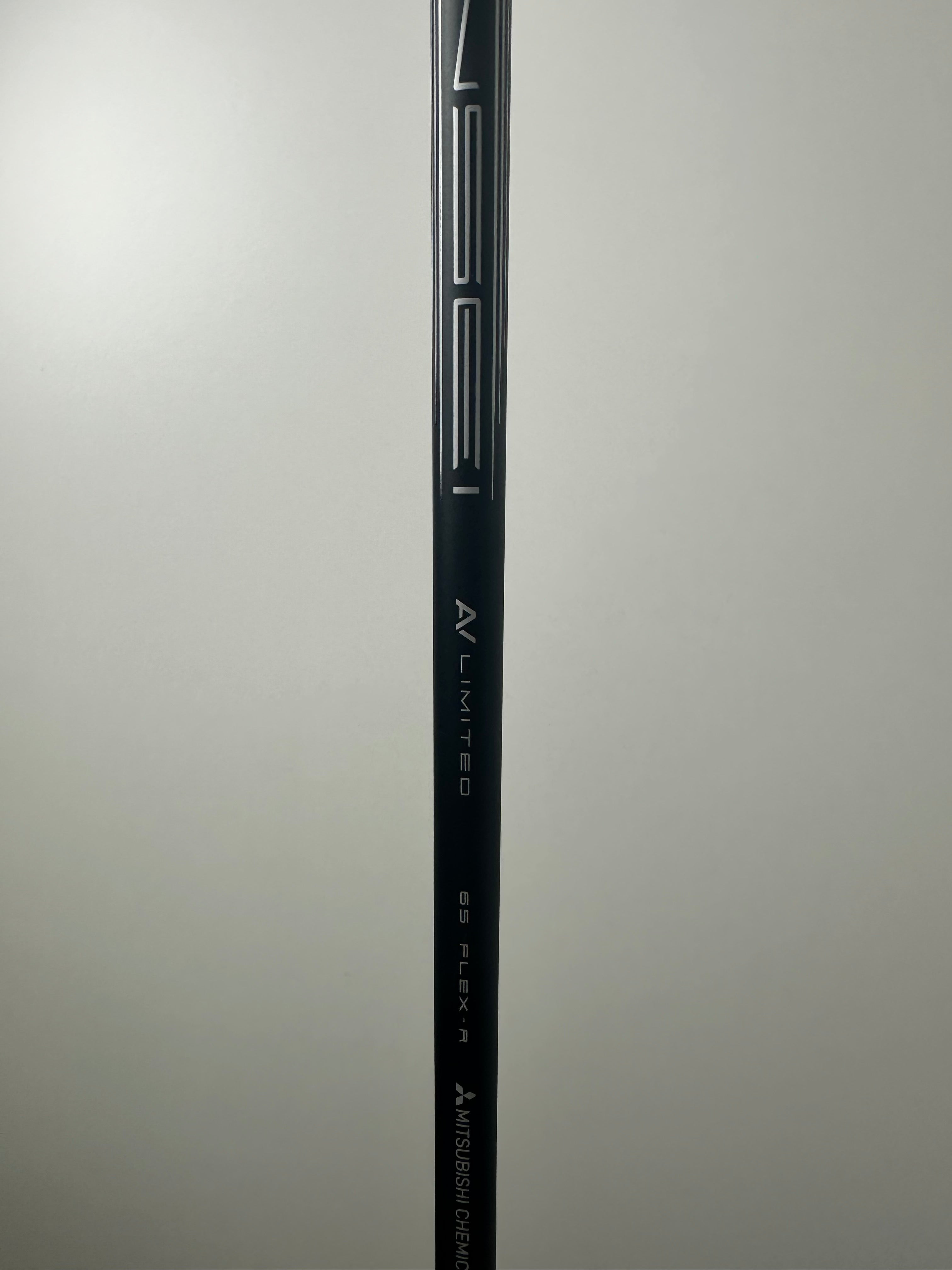 Taylormade Qi35 Driver 10.5* / Mint Condition / Regular Flex