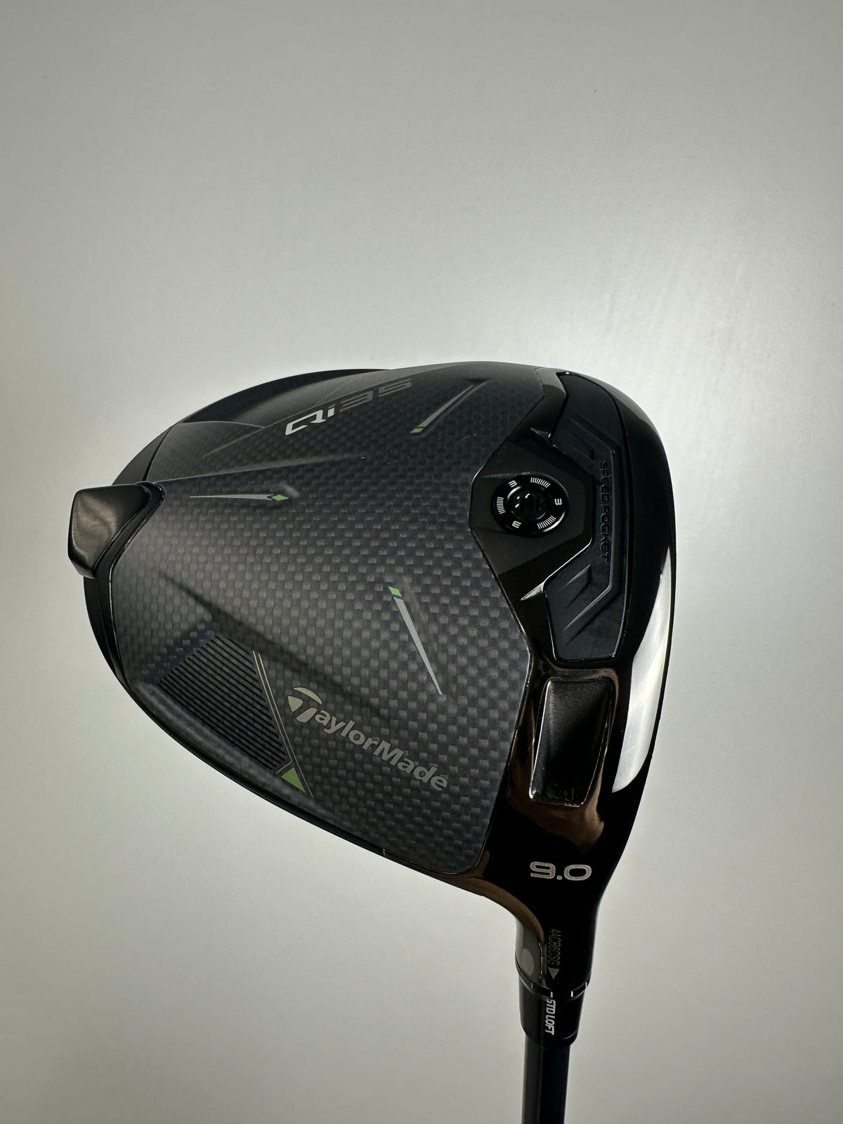 RH Taylormade Qi35 Driver 9*