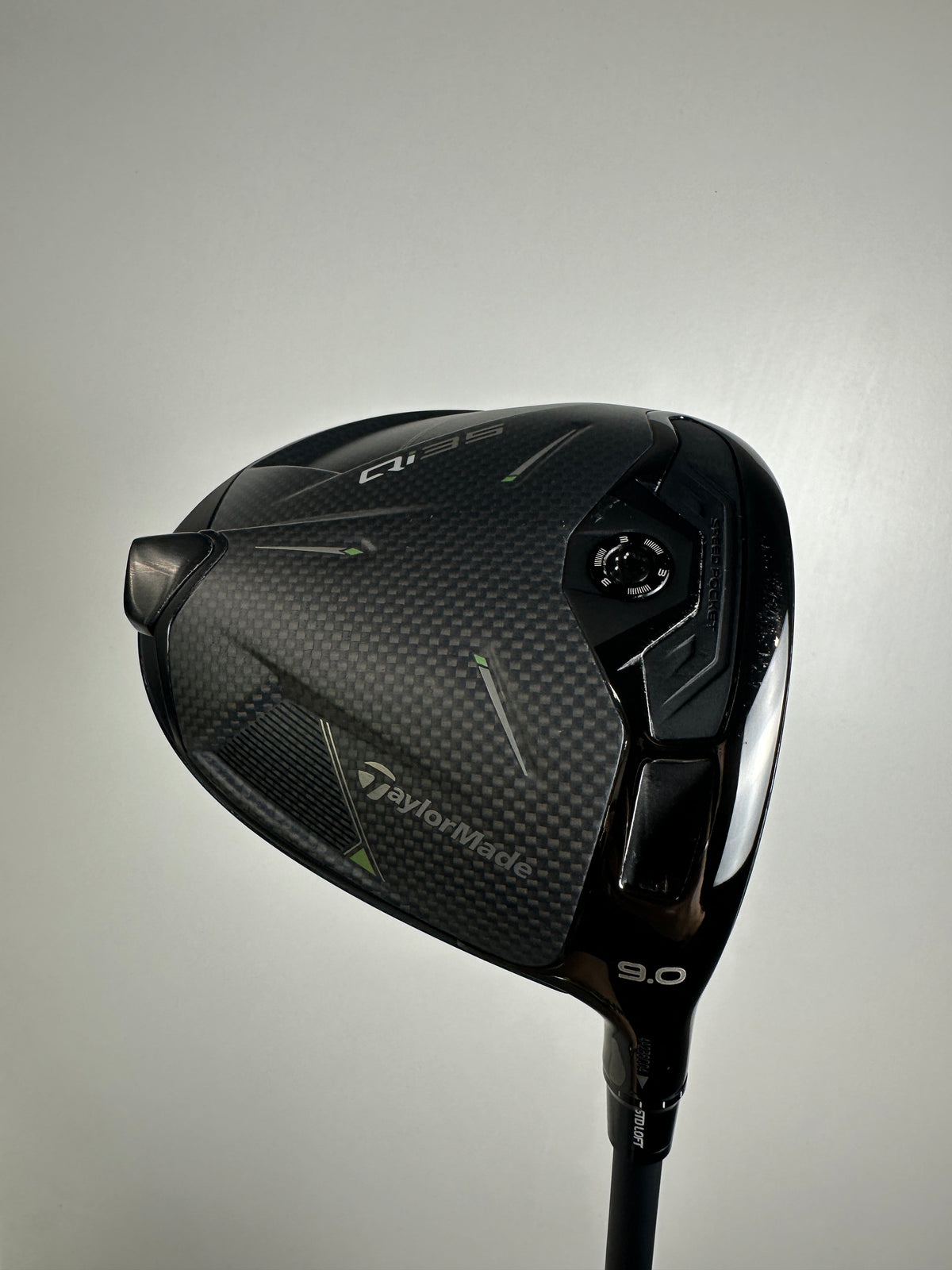 RH Taylormade Qi35 Driver 9*