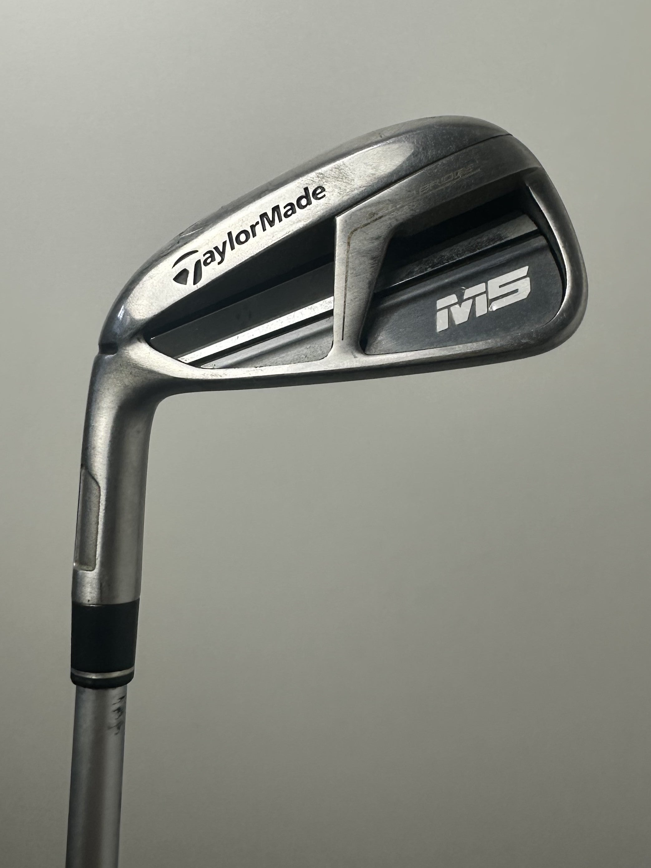 LH Taylormade M5 Irons (6-GW) / Good Condition / Regular Flex