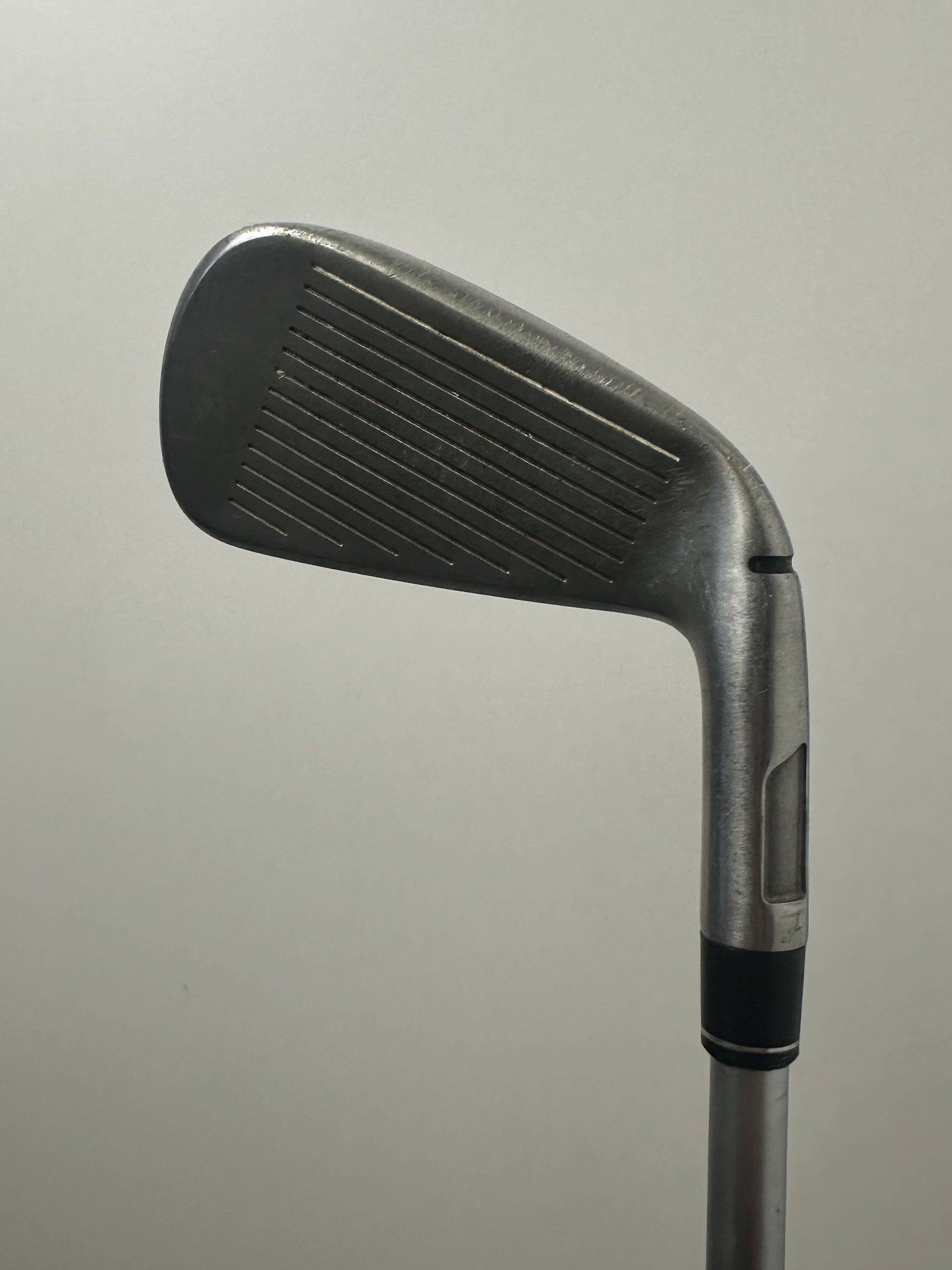 LH Taylormade M5 Irons (6-GW) / Good Condition / Regular Flex