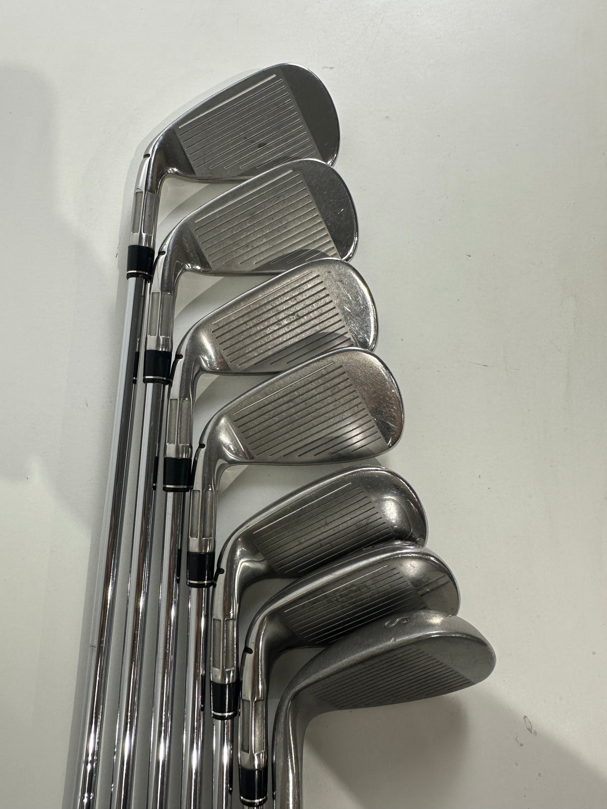 RH Taylormade M6 Irons (5-SW)