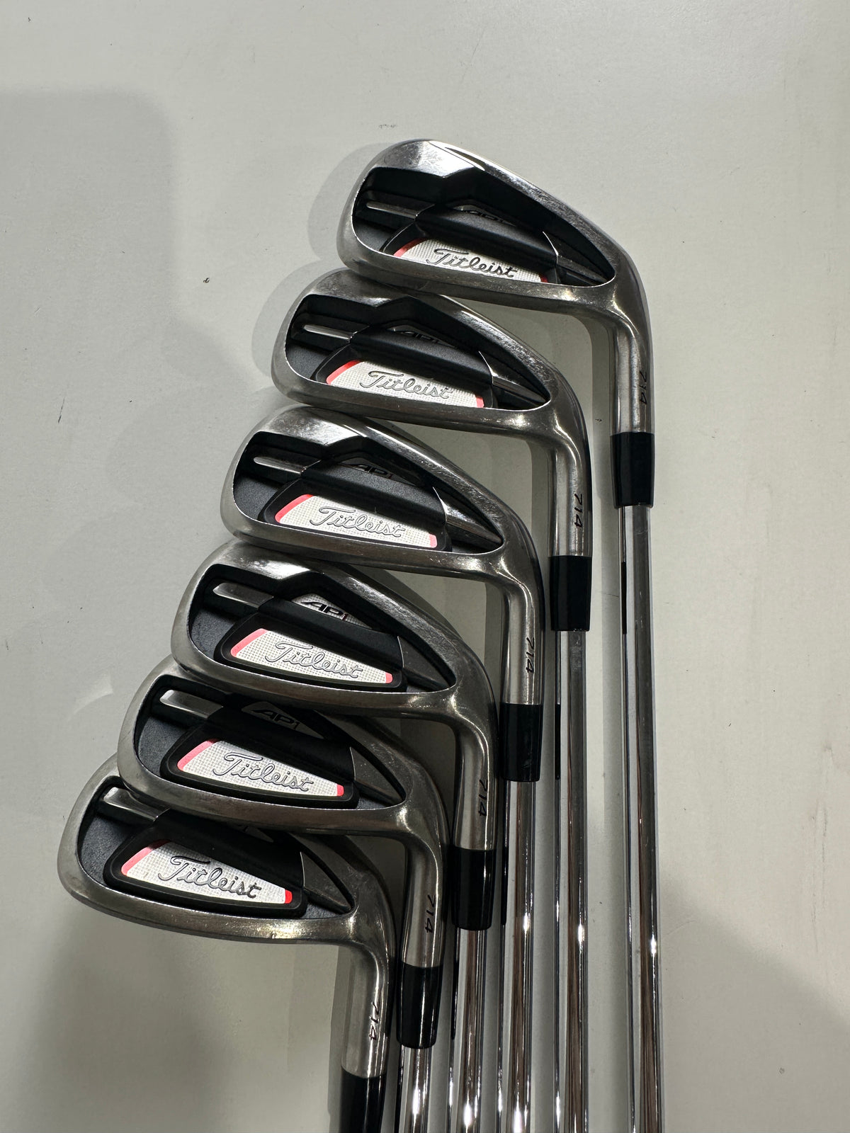 RH Titleist 714 AP1 Irons (5-PW)