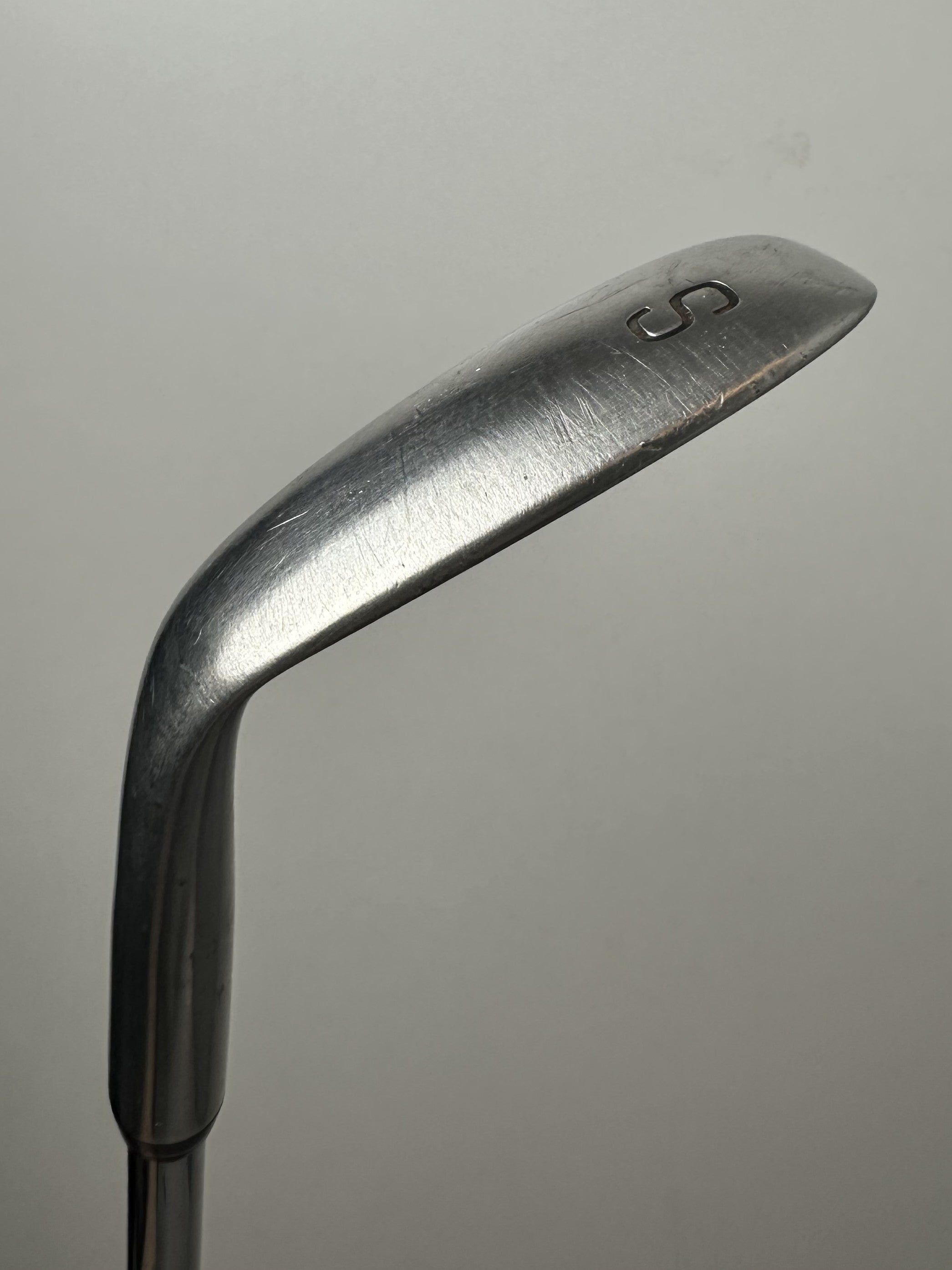 Srixon I-601 Sand Wedge / Good Condition / Regular Flex