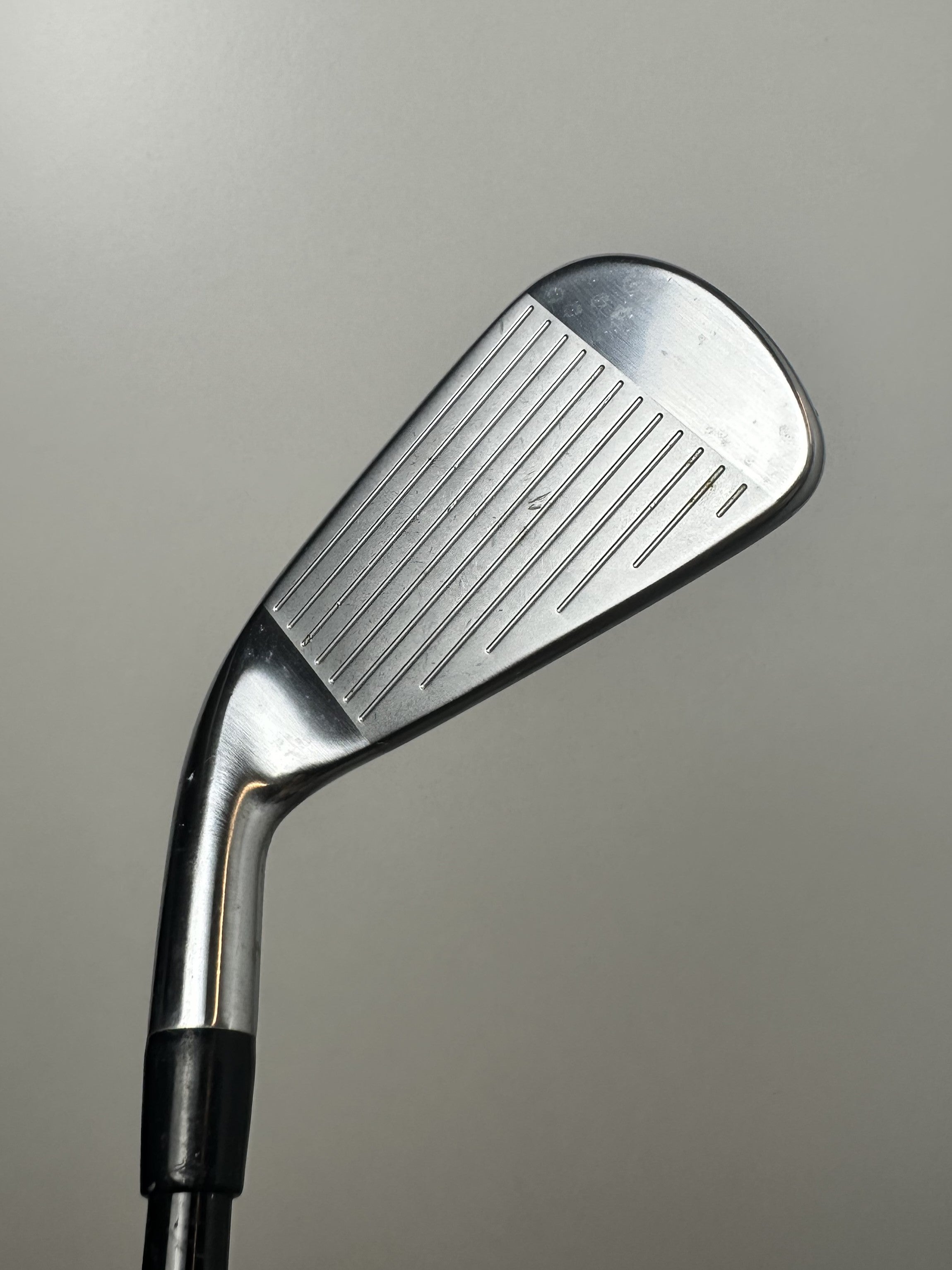 Titleist u505 #3 Utility Iron / Great Condition / Stiff Flex