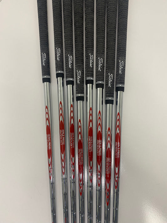 Modus Tour 120 Iron Shafts (3-PW) / Great Condition / Stiff Flex