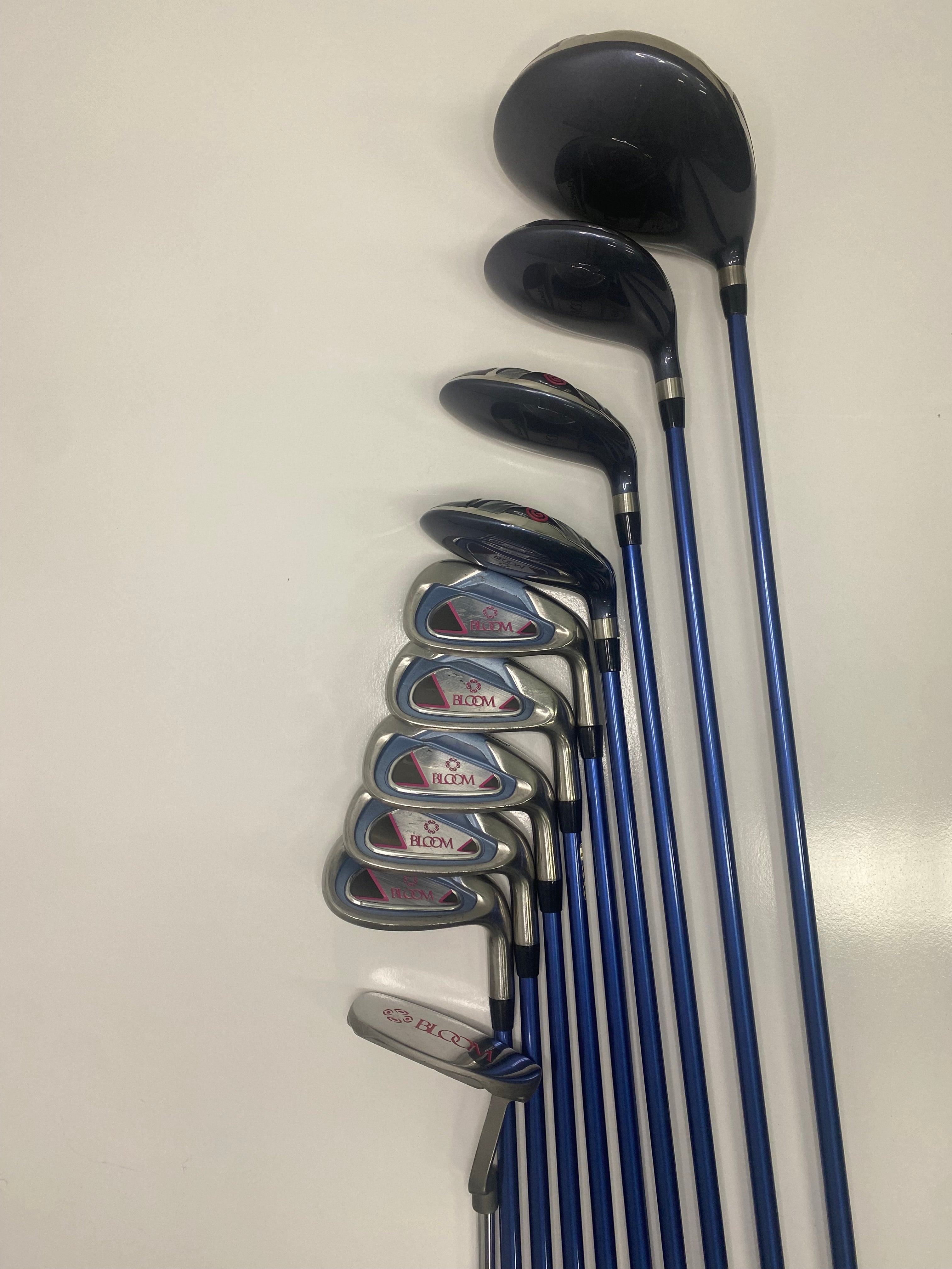 Cleveland BLOOM Full Set / Great Condition / Ladies Flex
