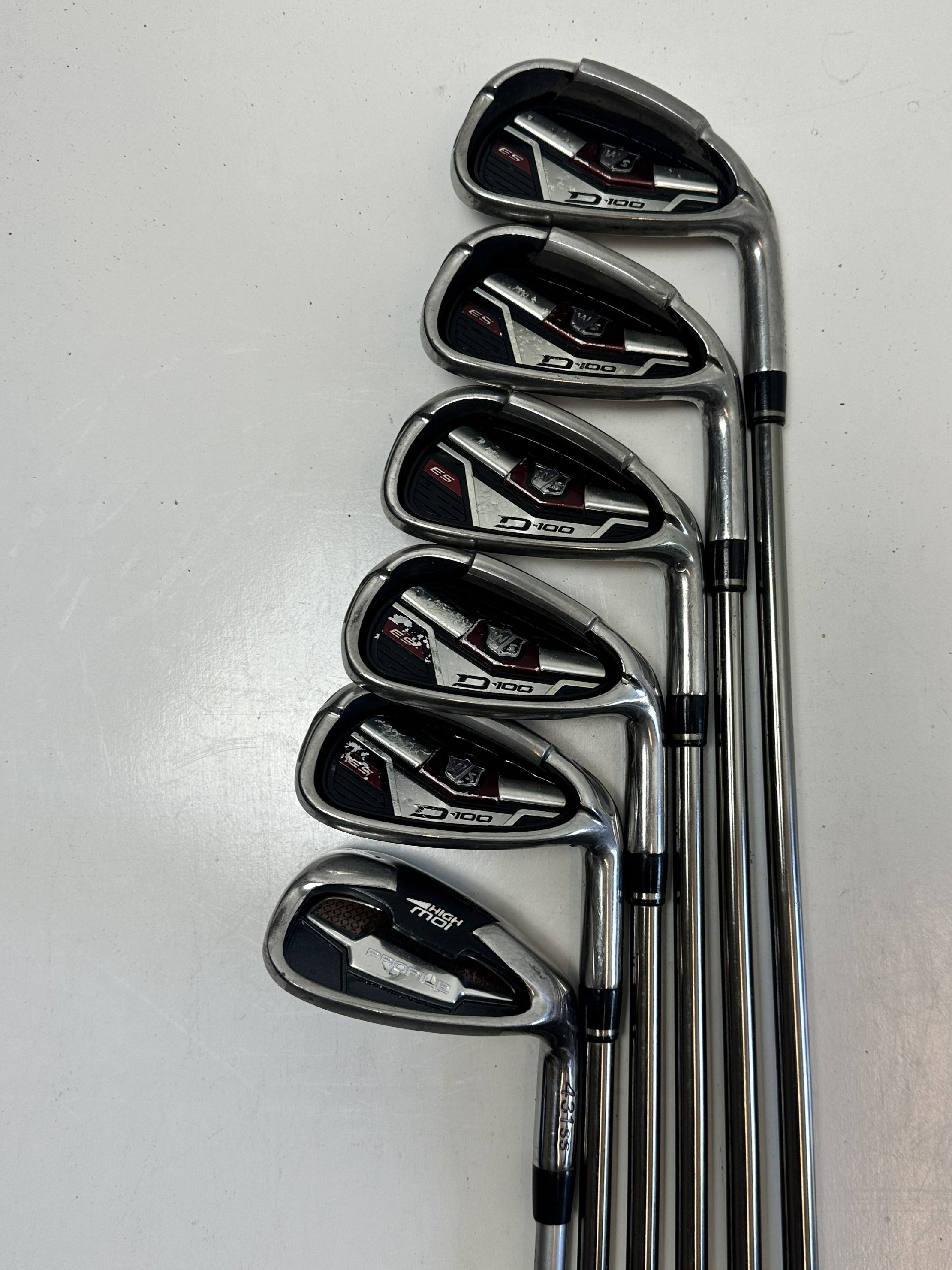 RH Wilson D300 Irons (6-SW) / Good Condition / Lite Flex