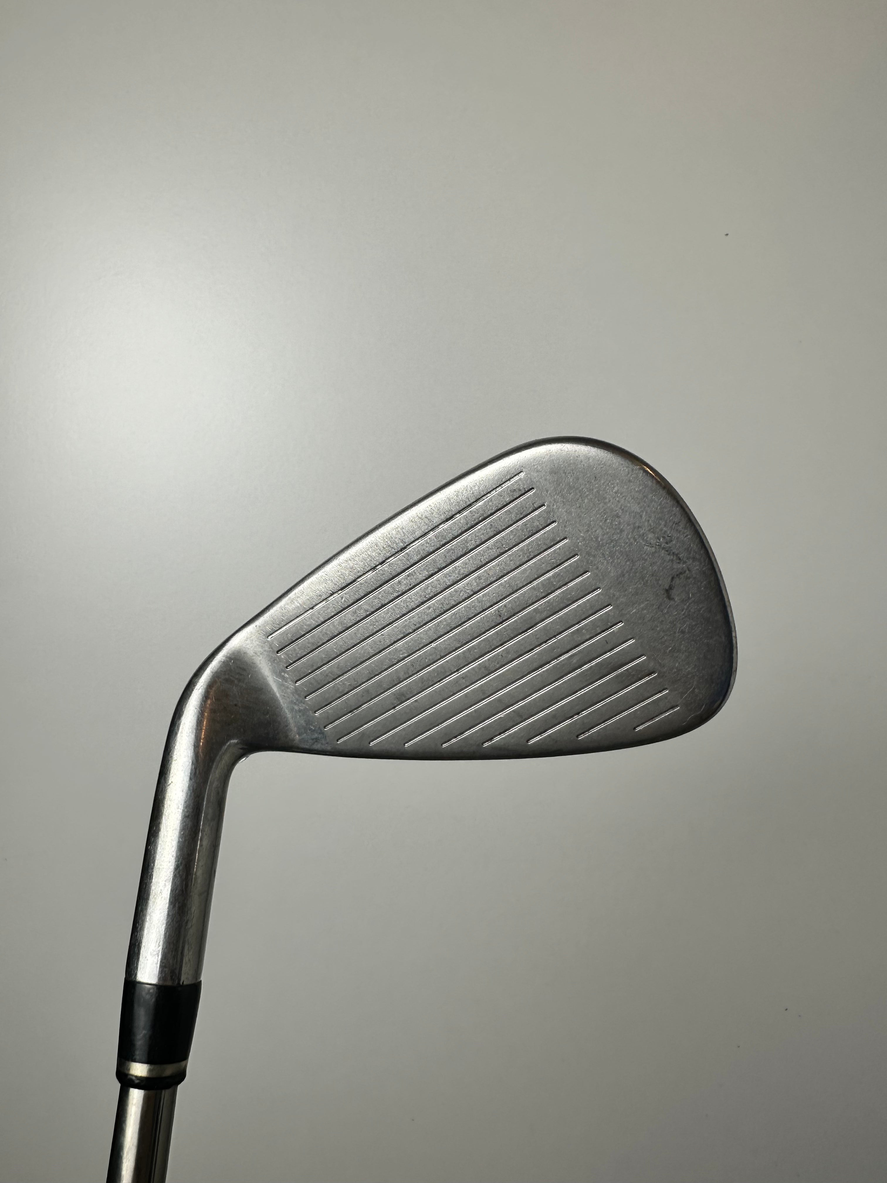 RH Wilson D300 Irons (6-SW) / Good Condition / Lite Flex