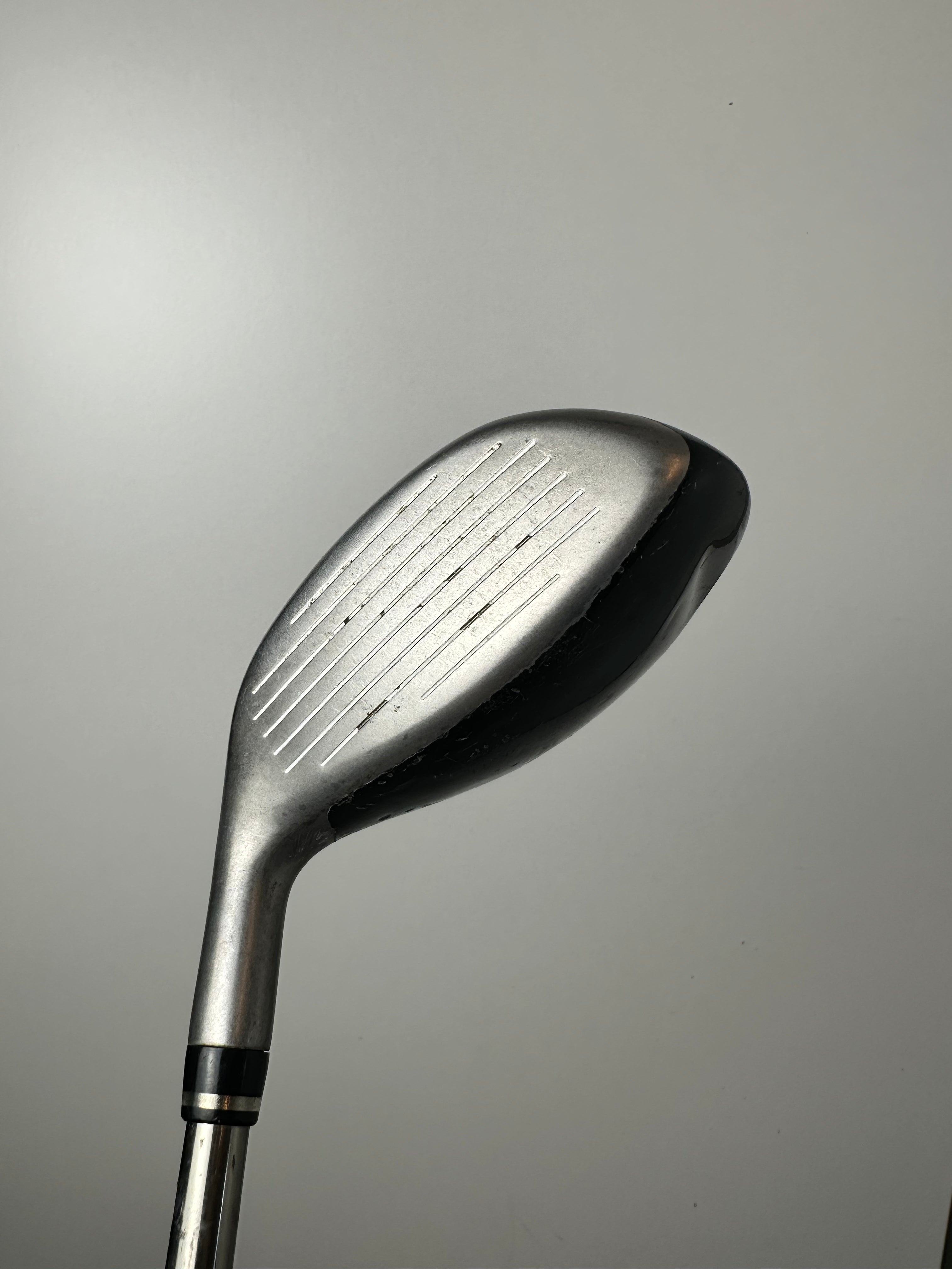 RH Wilson D100 Hybrid #4 / Average Condition / Lite Flex