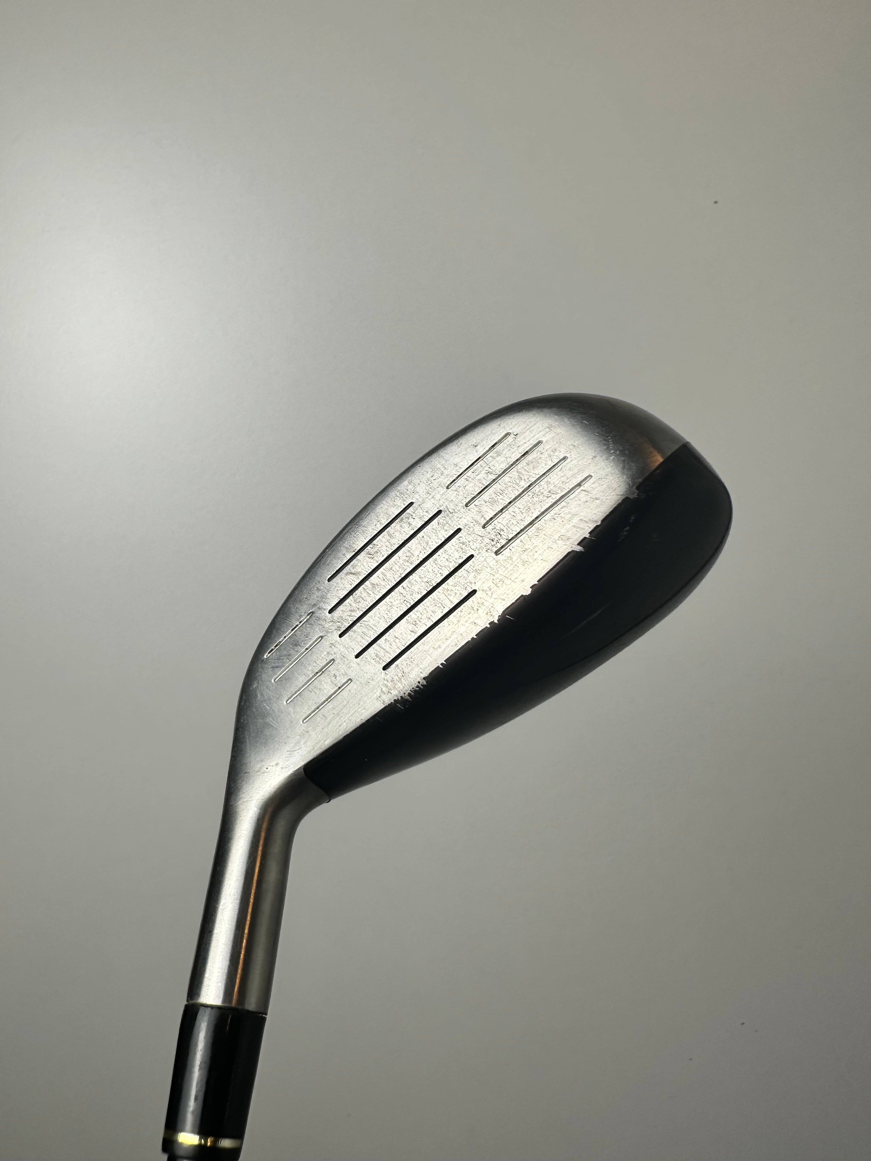 RH Nickent 3DX Hybrid #4 / Good Condition / Regular Flex