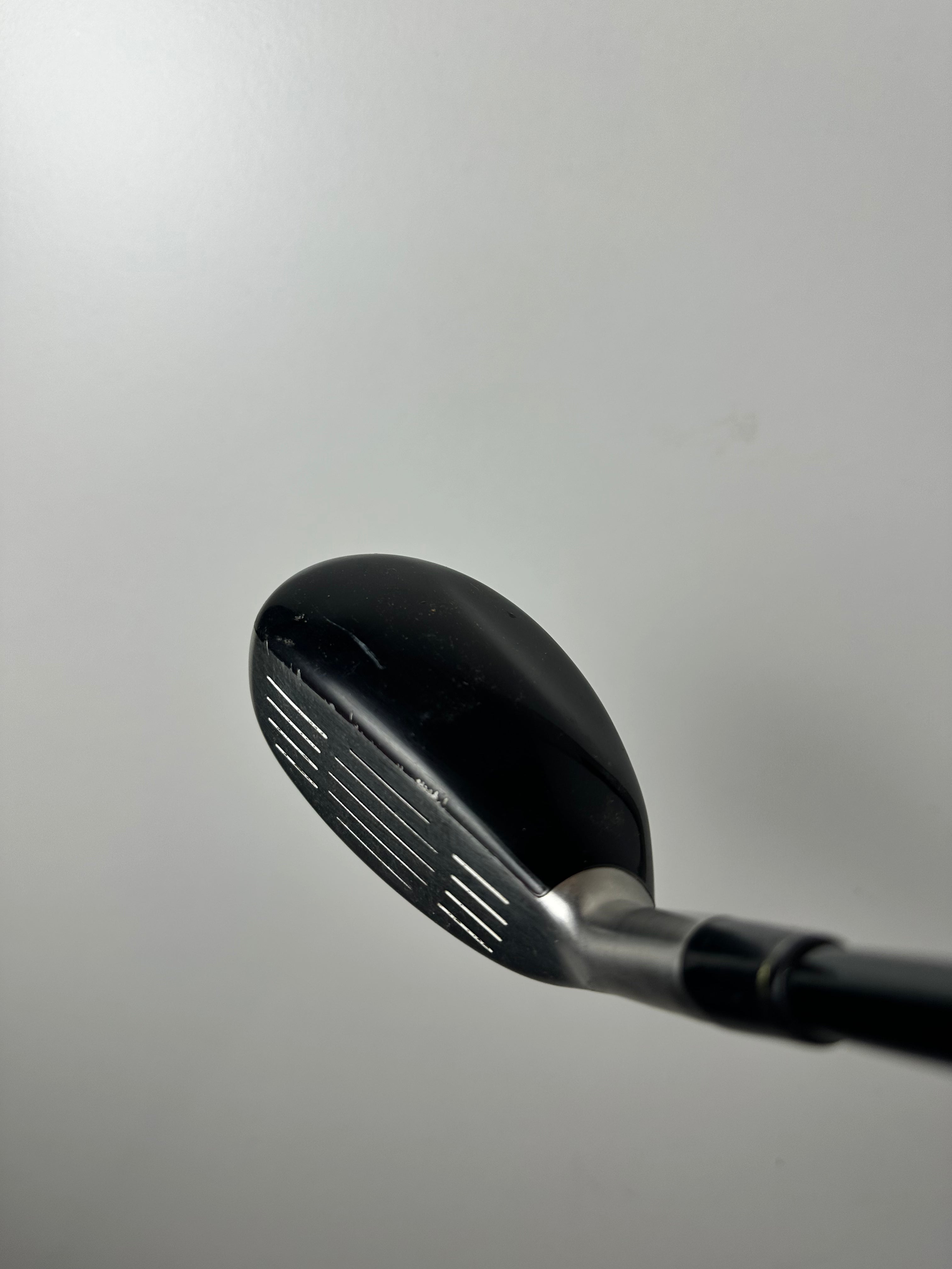 RH Nickent 3DX Hybrid #4 / Good Condition / Regular Flex