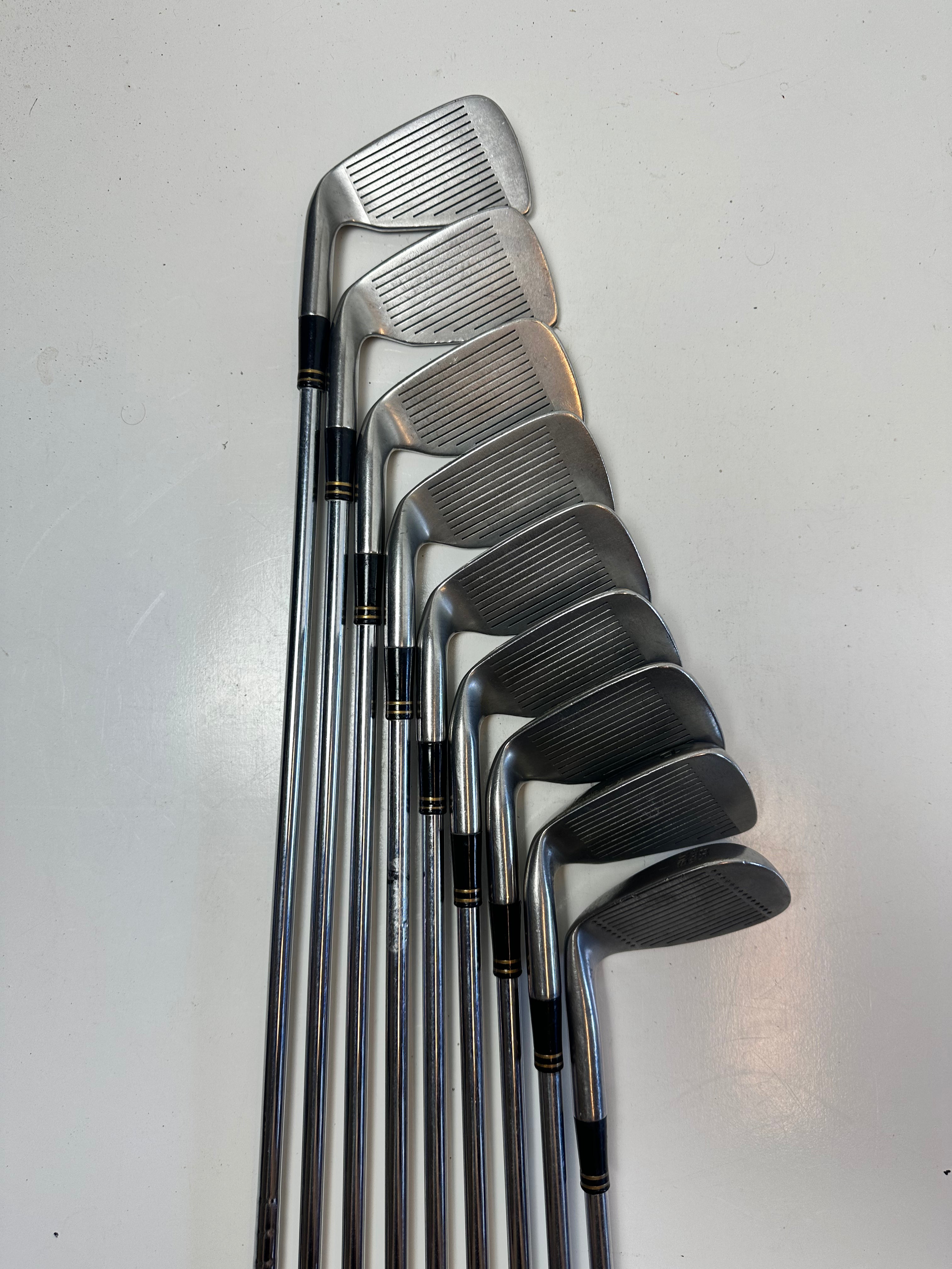 RH Henry Griffitts HG Cavity Back Irons (3-PW+SW) / Good Condition / Regular Flex
