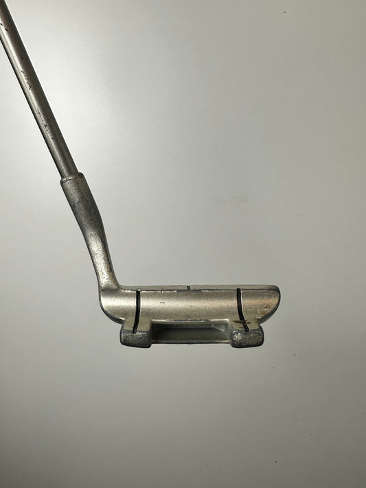 RH Dynacast Dead Eye Chipper / Average Condition / Graphite