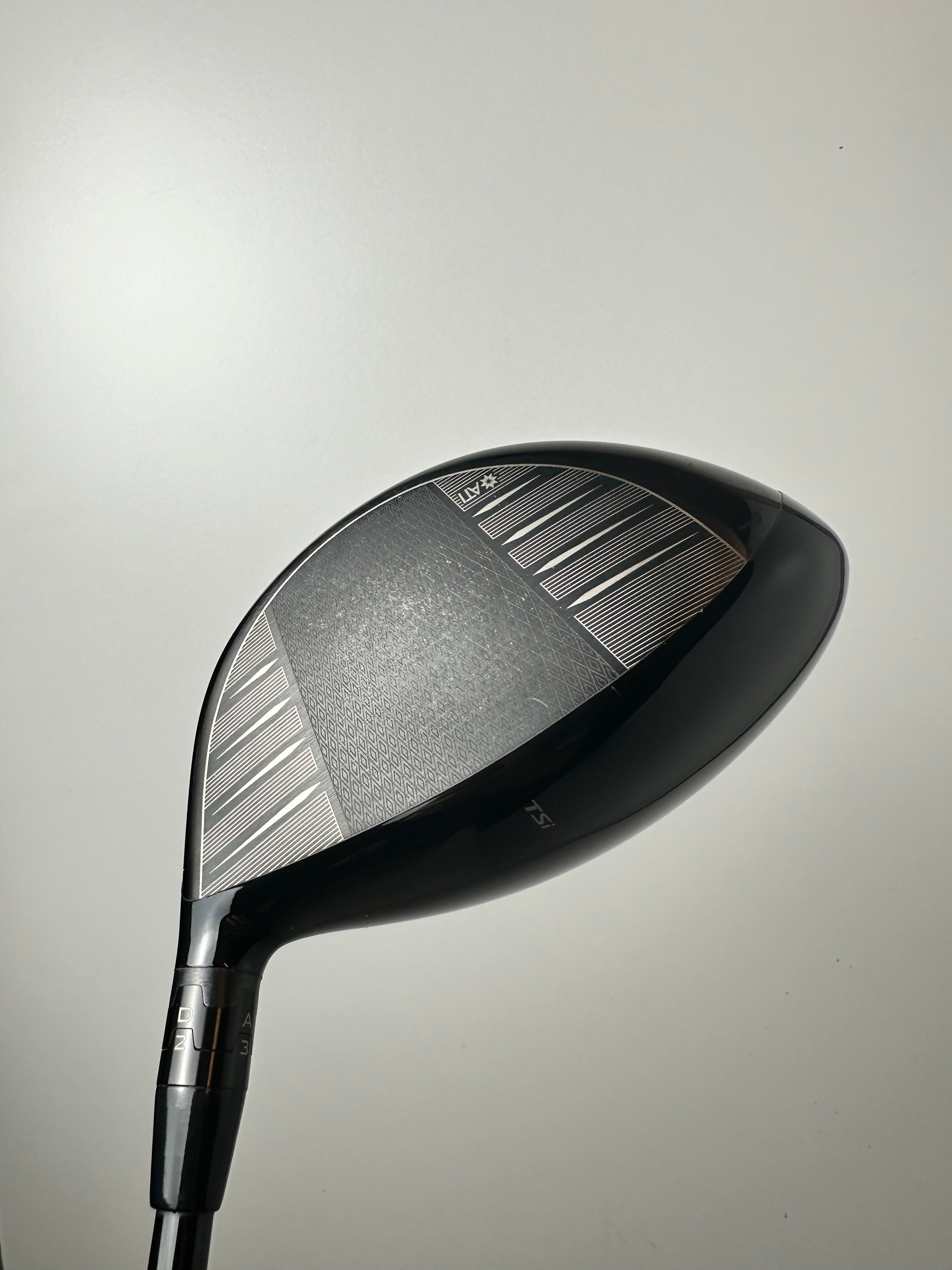 RH Titleist TSi3 Driver 10* / Great Condition / Extra Stiff