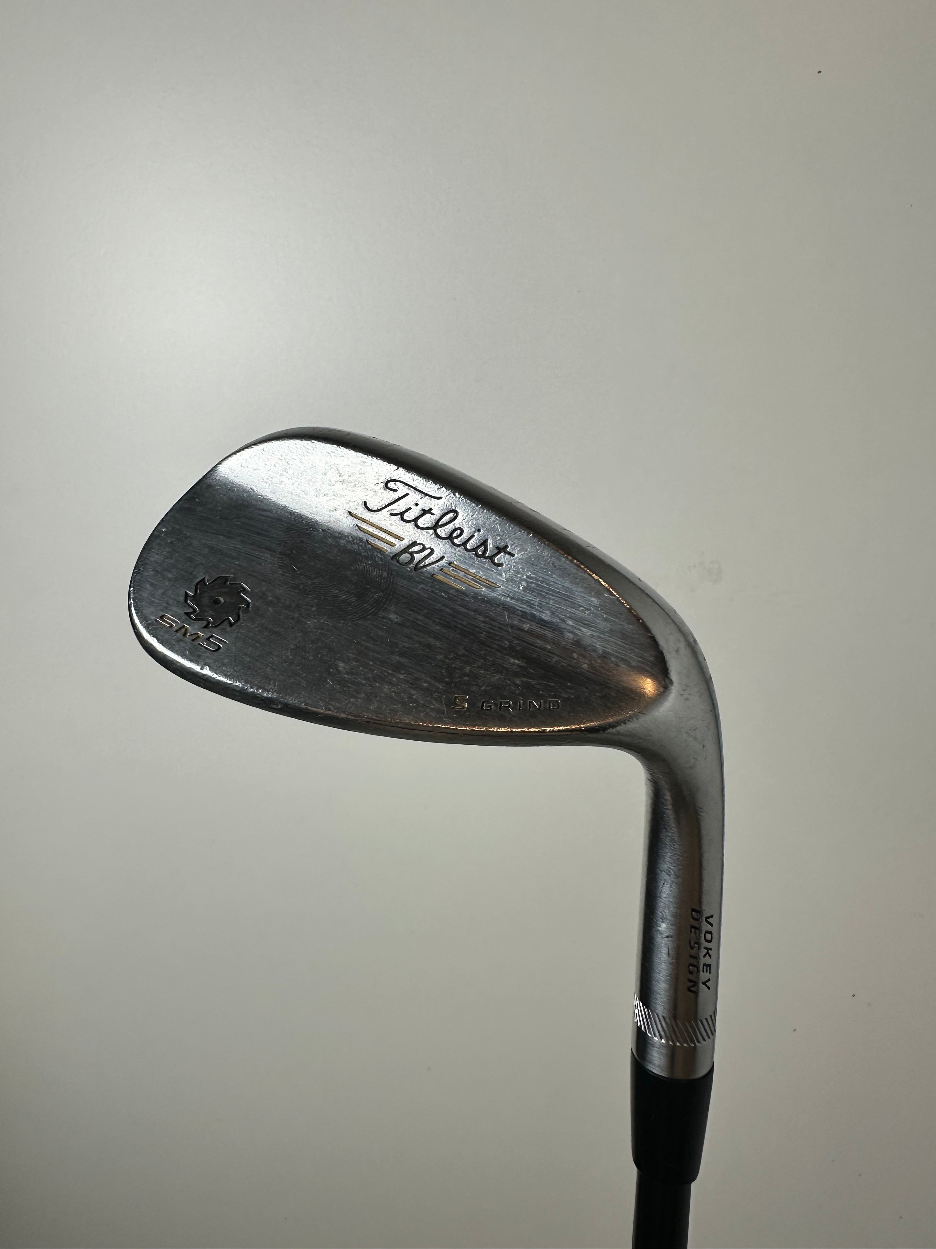 RH Titleist 714 AP1 Irons (6-PW+SW) / OK Condition / Lite Flex