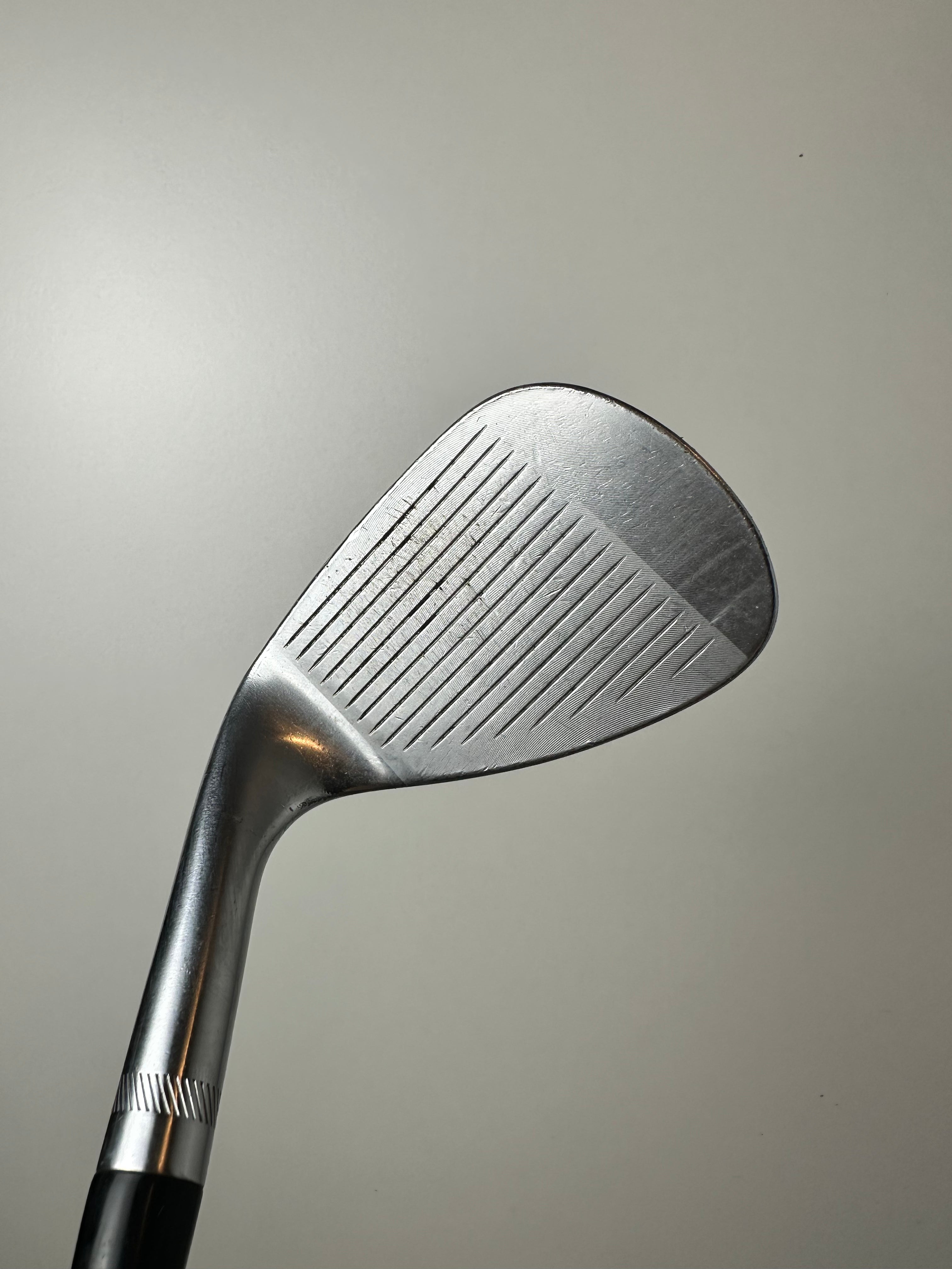 RH Titleist Vokey SM5 Wedge 52.08F / Good Condition / Lite Flex